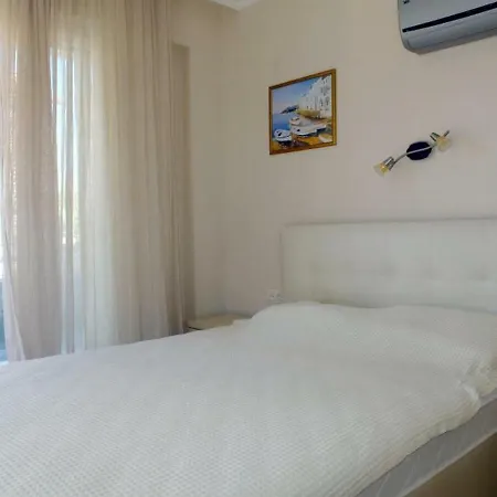 Apartment Mirage Apart
