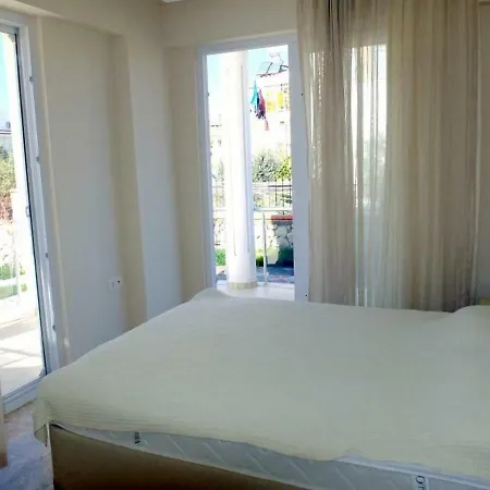 Apartment Mirage Apart *